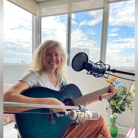 🎼🎶🎤 Live and studio album 🎸🎧🎵 - Picture 3 of 5